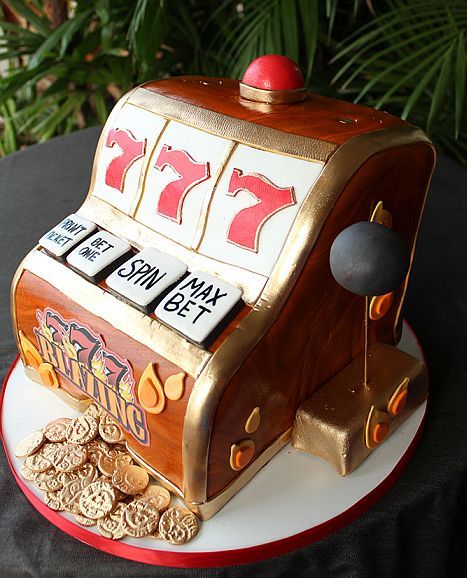 Slot machine cake decorations